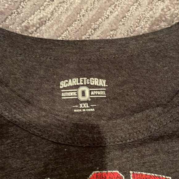 Ohio State long sleeve - Picture 2 of 2
